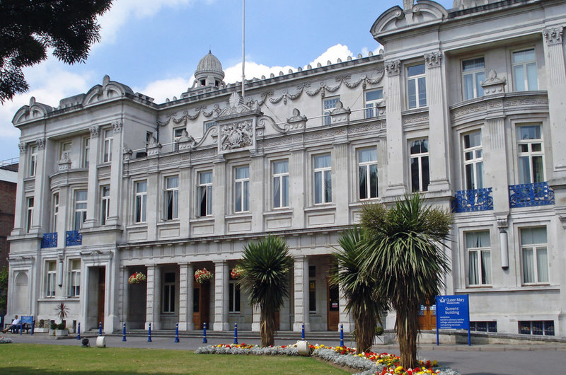 Medium 2767869977 e656fd97e2 b  1 