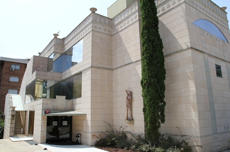 Medium geneva business school barcelona campus   spain